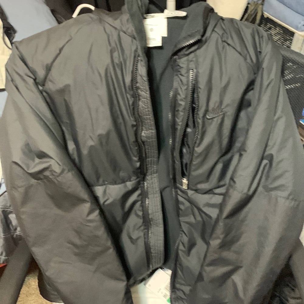 Nike therms fit coat